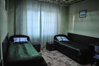 Гостиница Гостевой дом Айхал Нерюнгри Двухместный номер «Комфорт» с 2 отдельными кроватями-2